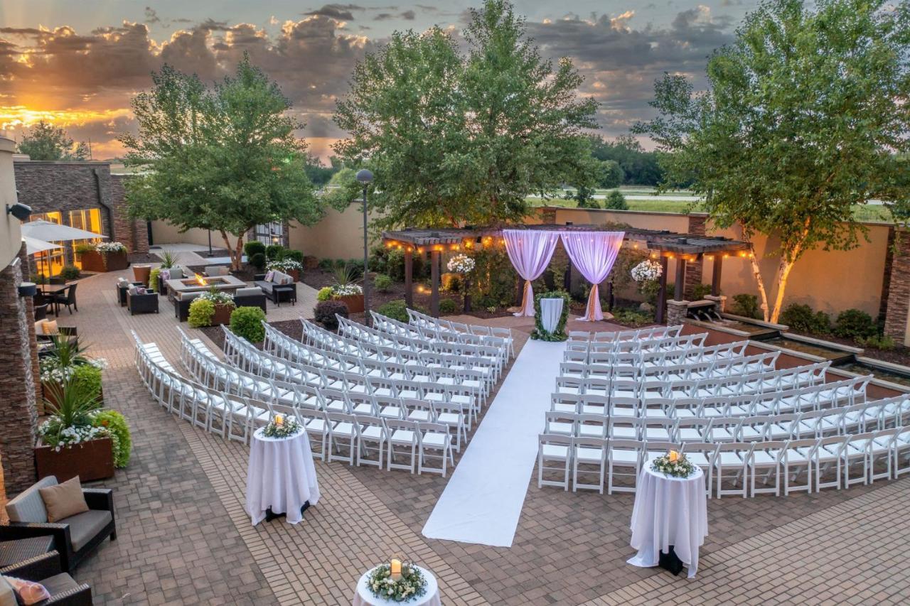 Courtyard Mankato Hotel & Event Center Eksteriør billede