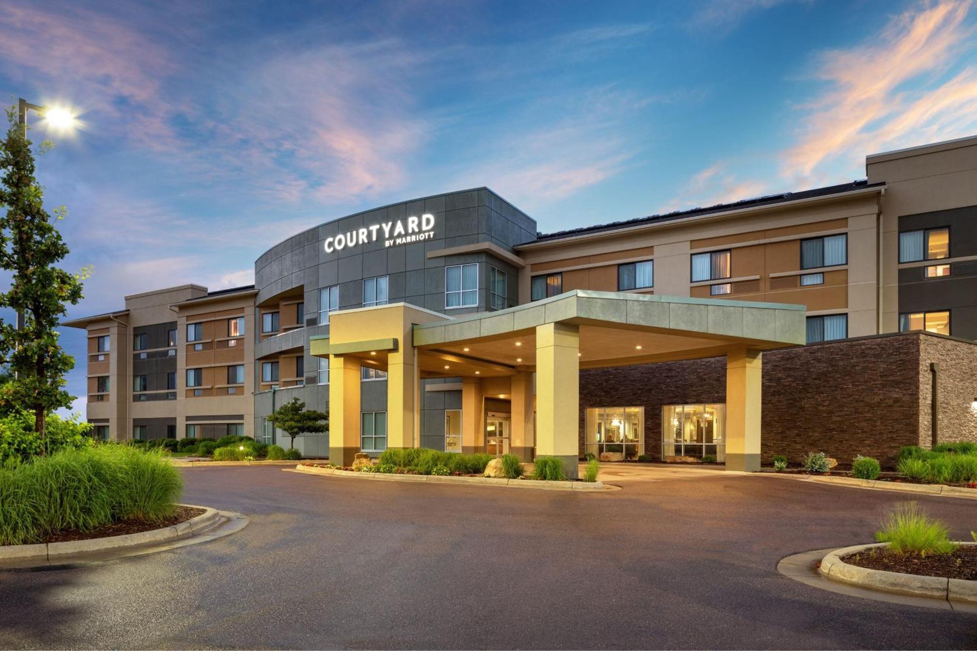 Courtyard Mankato Hotel & Event Center Eksteriør billede