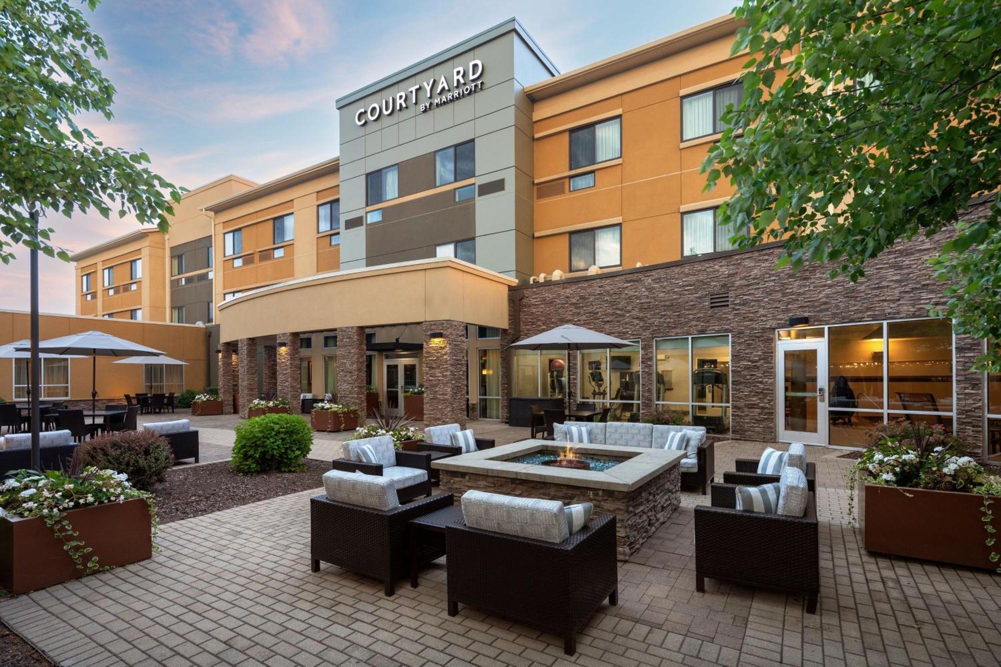 Courtyard Mankato Hotel & Event Center Eksteriør billede
